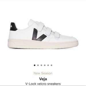 Veja Velcro sneakers